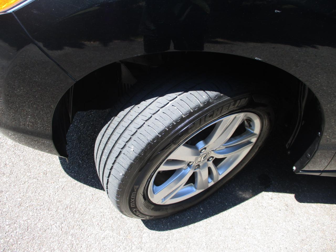 Acura RDX 6-Spd AT AWD w/ Technology Package 2013