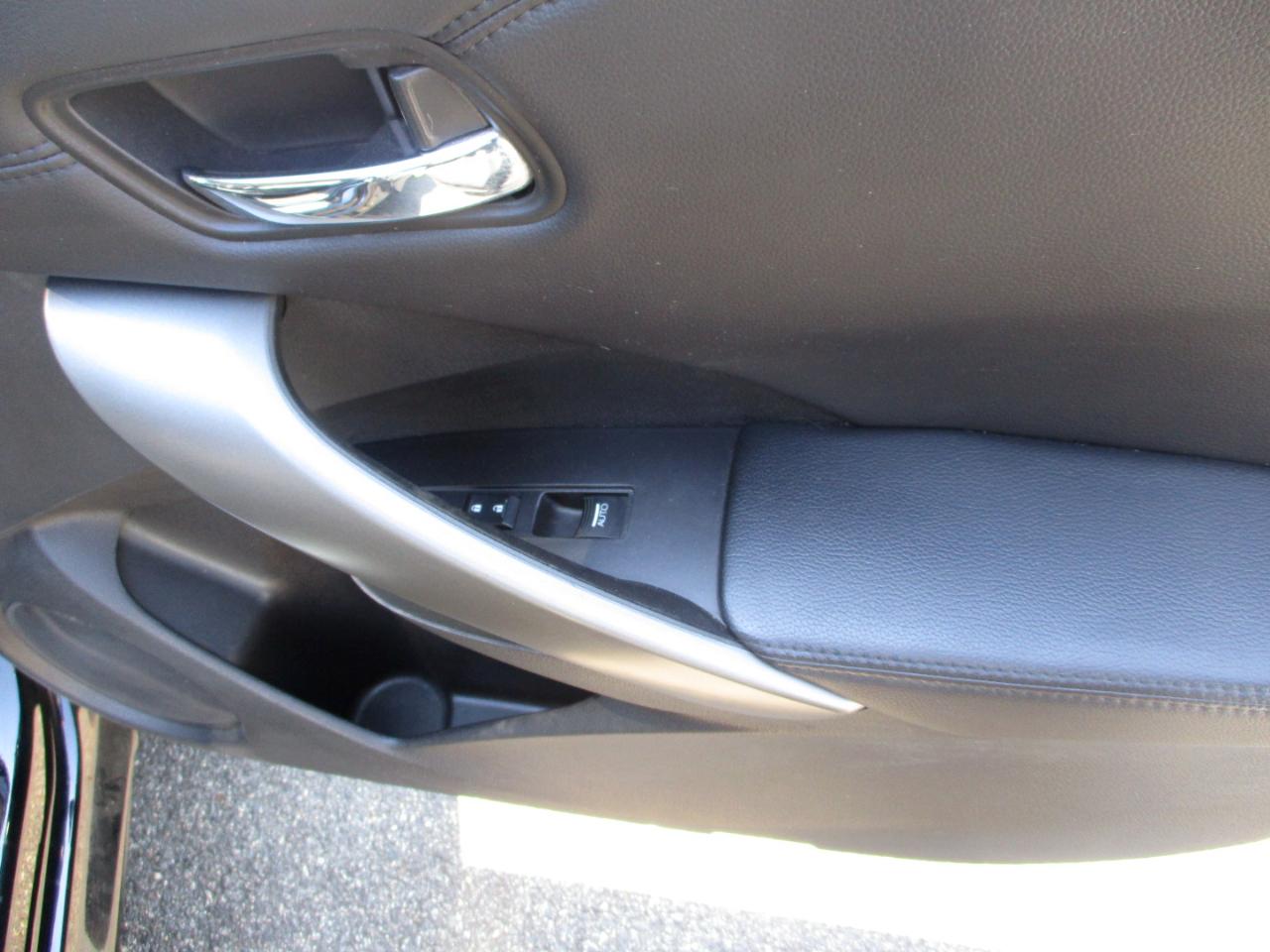 Acura RDX 6-Spd AT AWD w/ Technology Package 2013