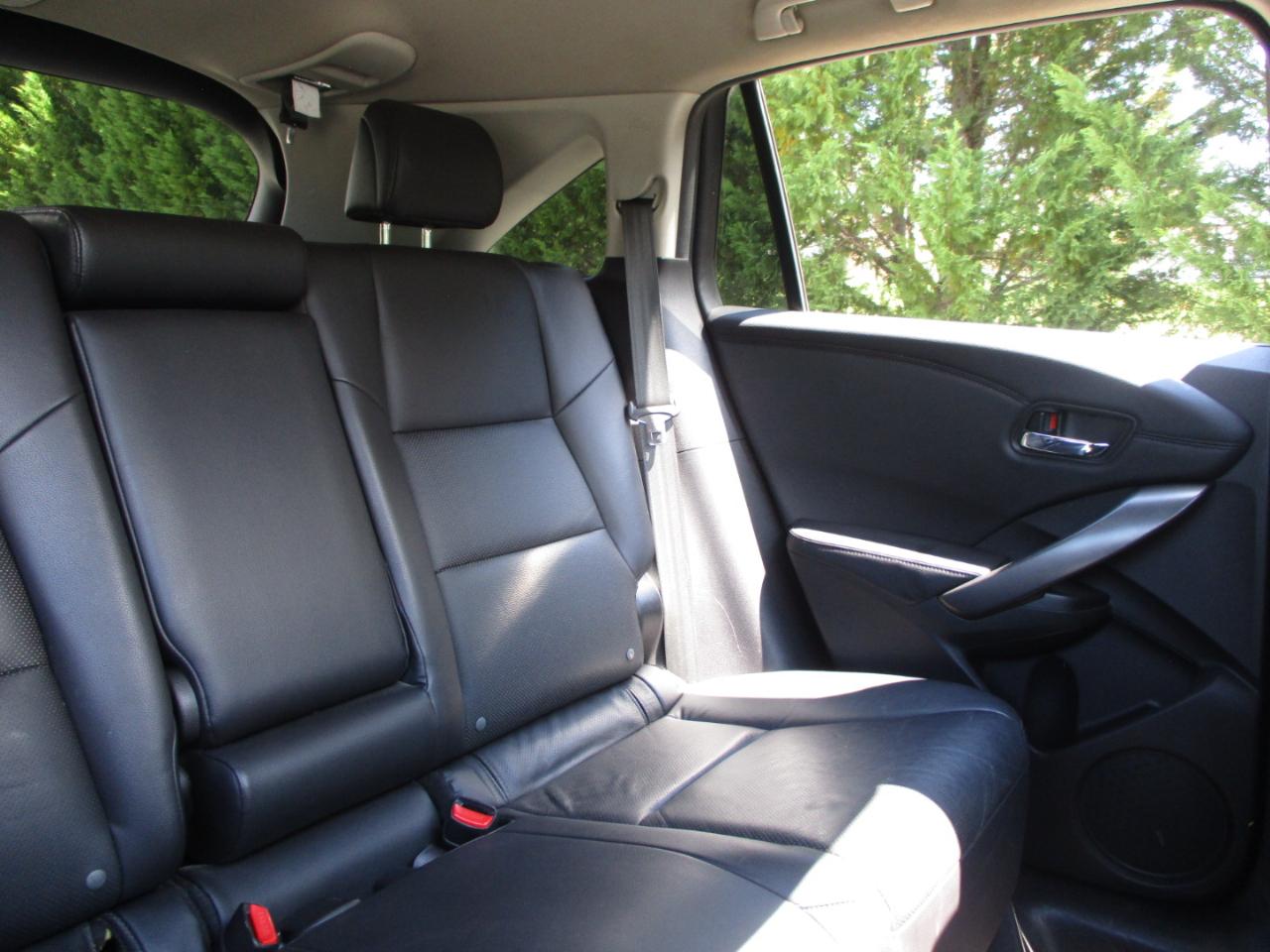 Acura RDX 6-Spd AT AWD w/ Technology Package 2013