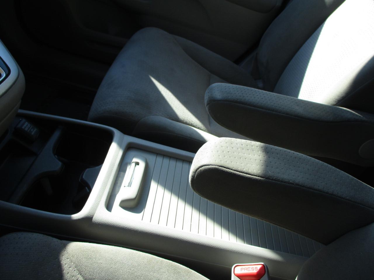Honda CR-V EX 4WD 5-Speed AT 2012