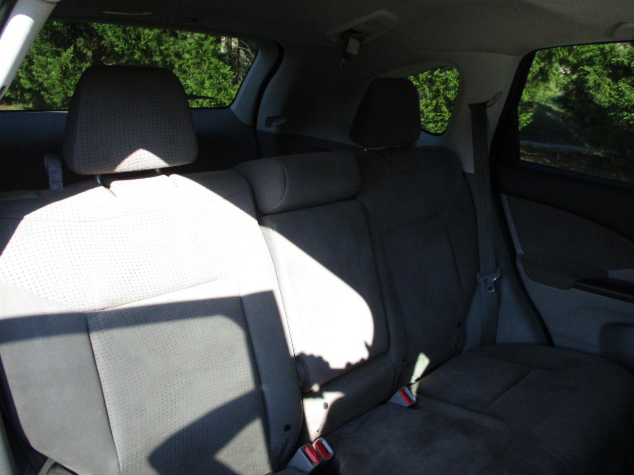 Honda CR-V EX 4WD 5-Speed AT 2012