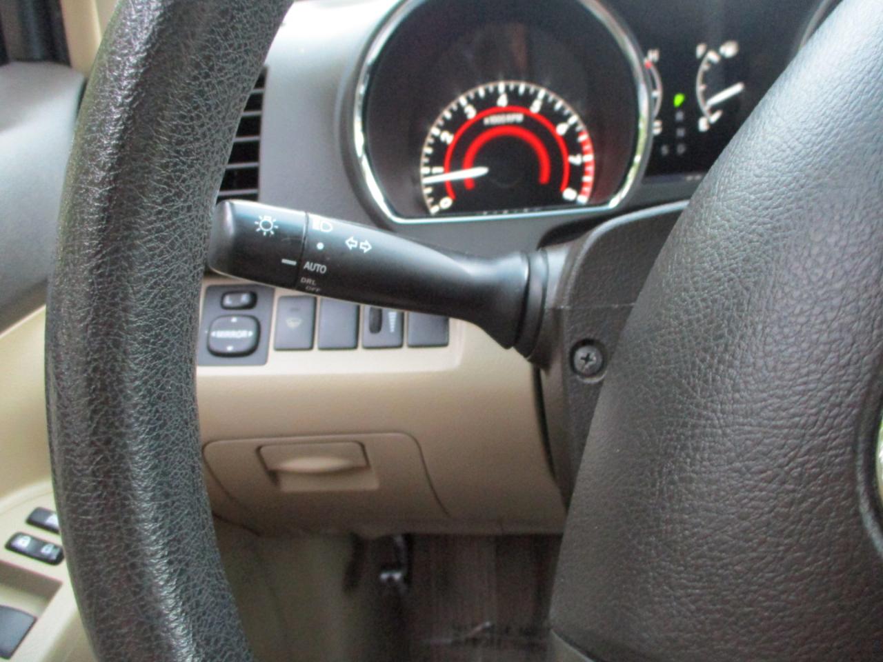 Toyota Highlander Base 4WD 2008