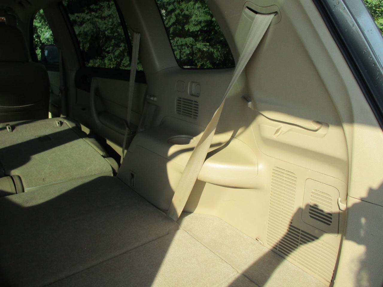 Toyota Highlander Base 4WD 2008