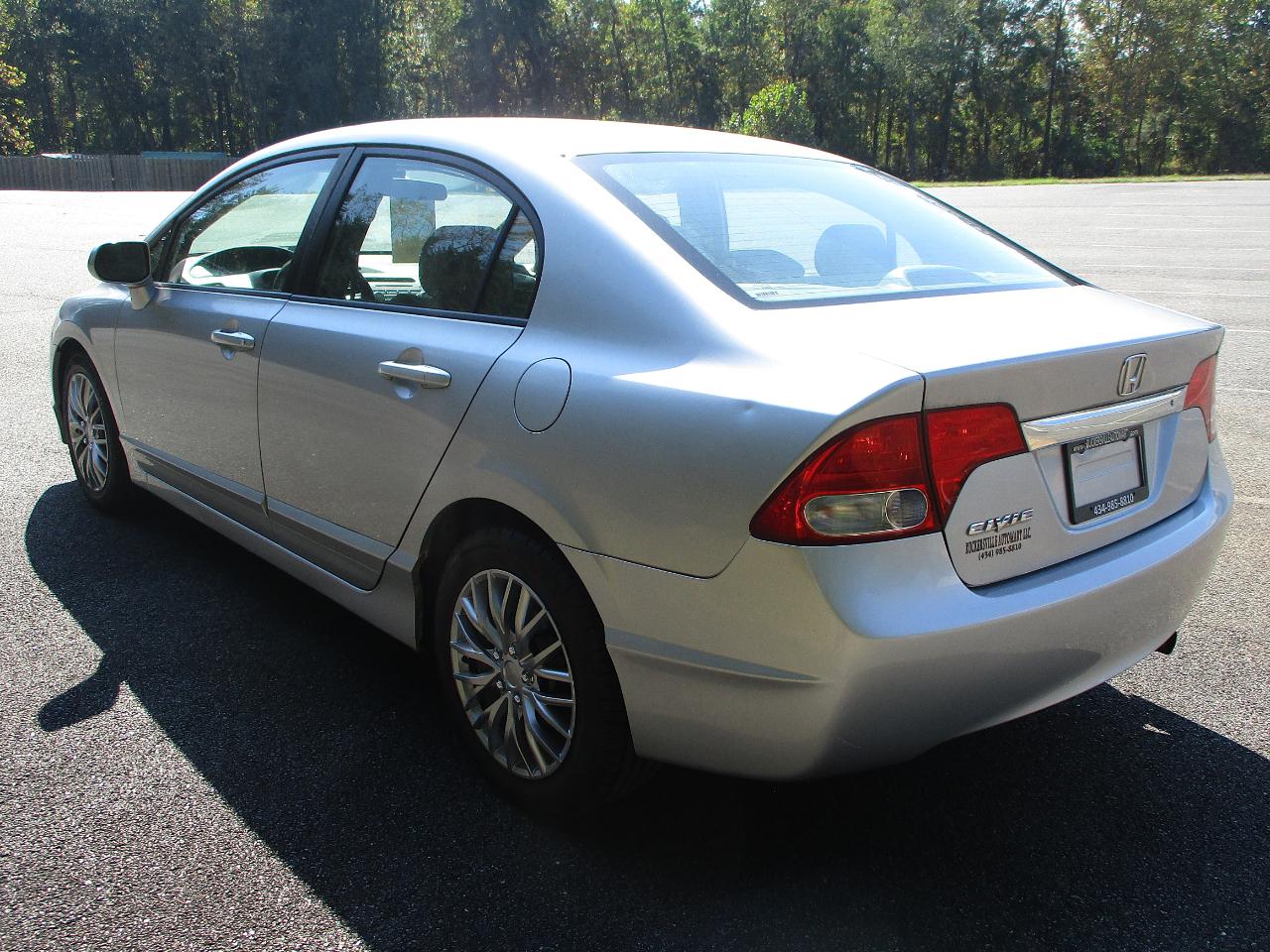 Honda Civic LX Sedan 5-Speed AT 2009