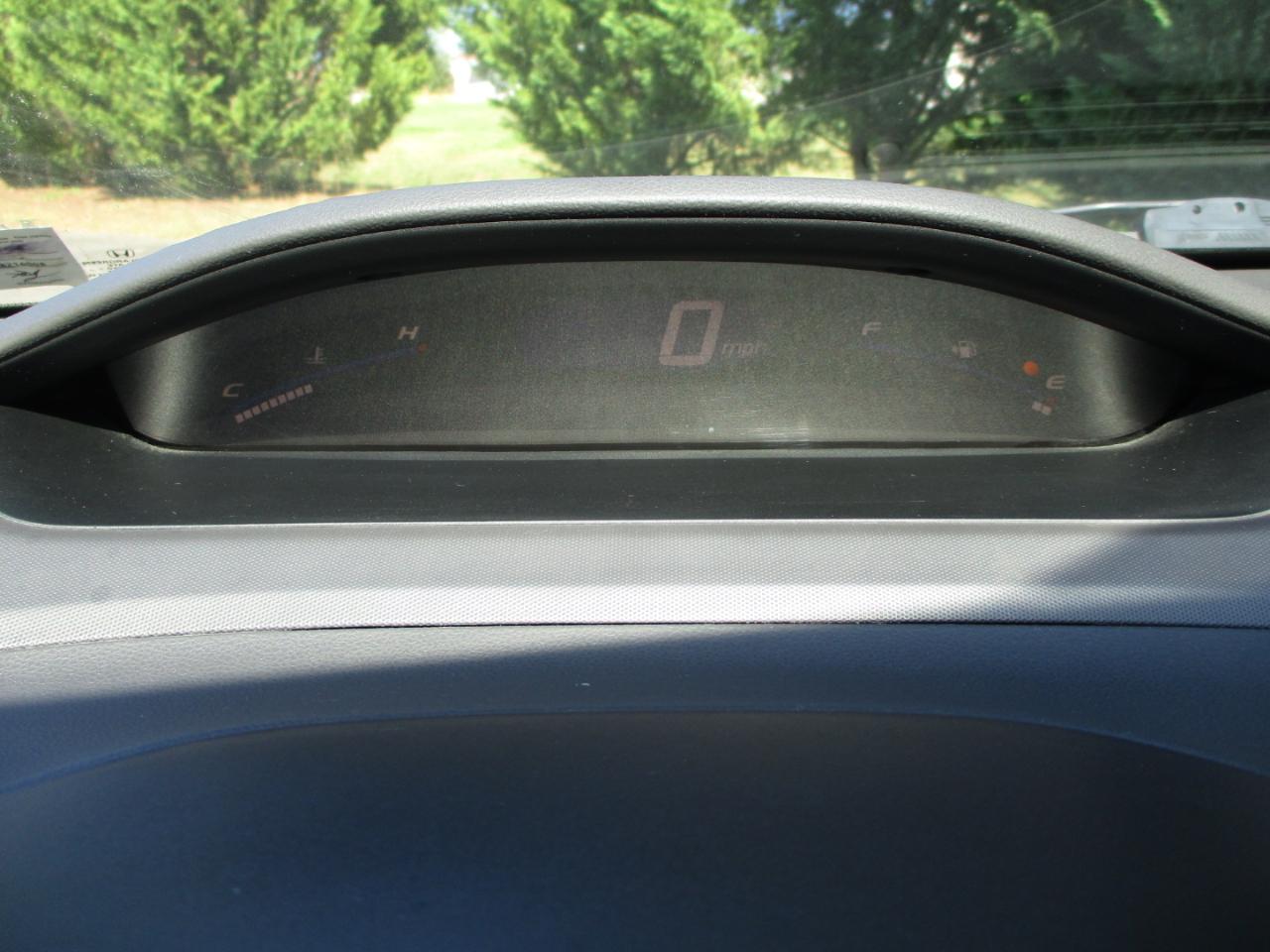 Honda Civic LX Sedan 5-Speed AT 2009