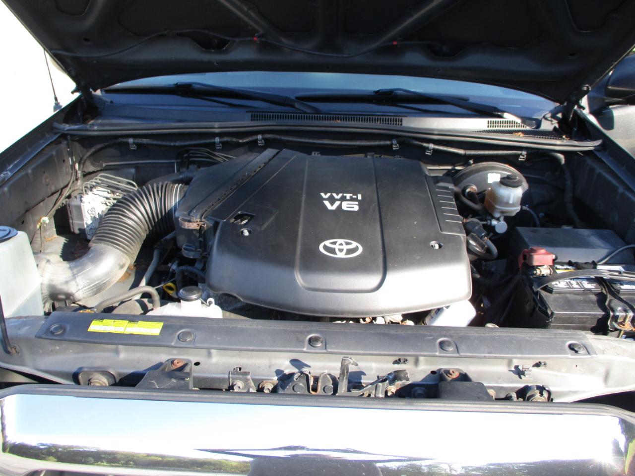 Toyota Tacoma Double Cab Long Bed V6 Auto 4WD 2010