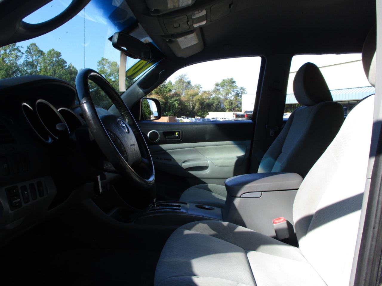 Toyota Tacoma Double Cab Long Bed V6 Auto 4WD 2010
