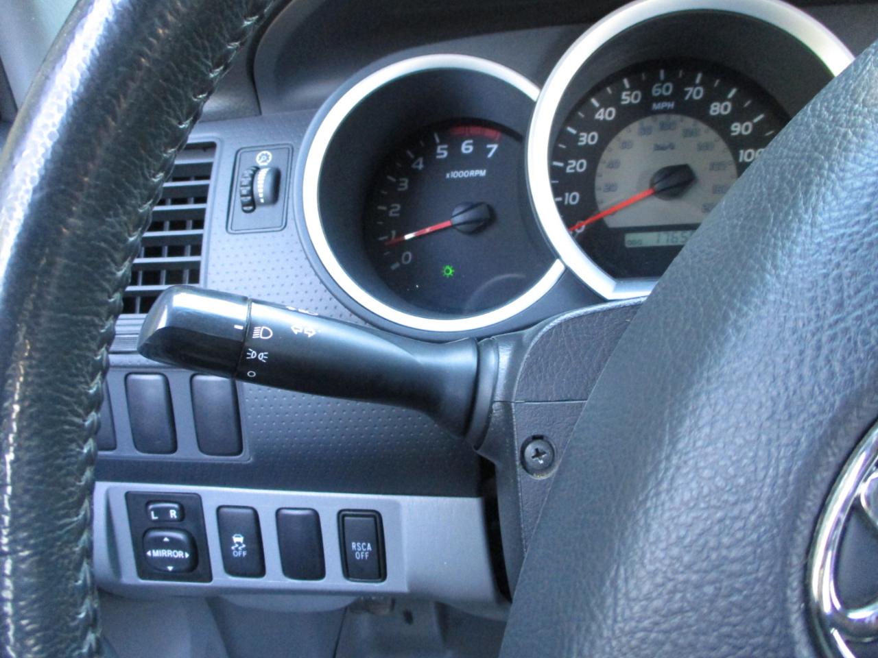 Toyota Tacoma Double Cab Long Bed V6 Auto 4WD 2010