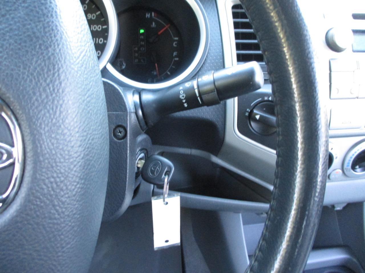 Toyota Tacoma Double Cab Long Bed V6 Auto 4WD 2010