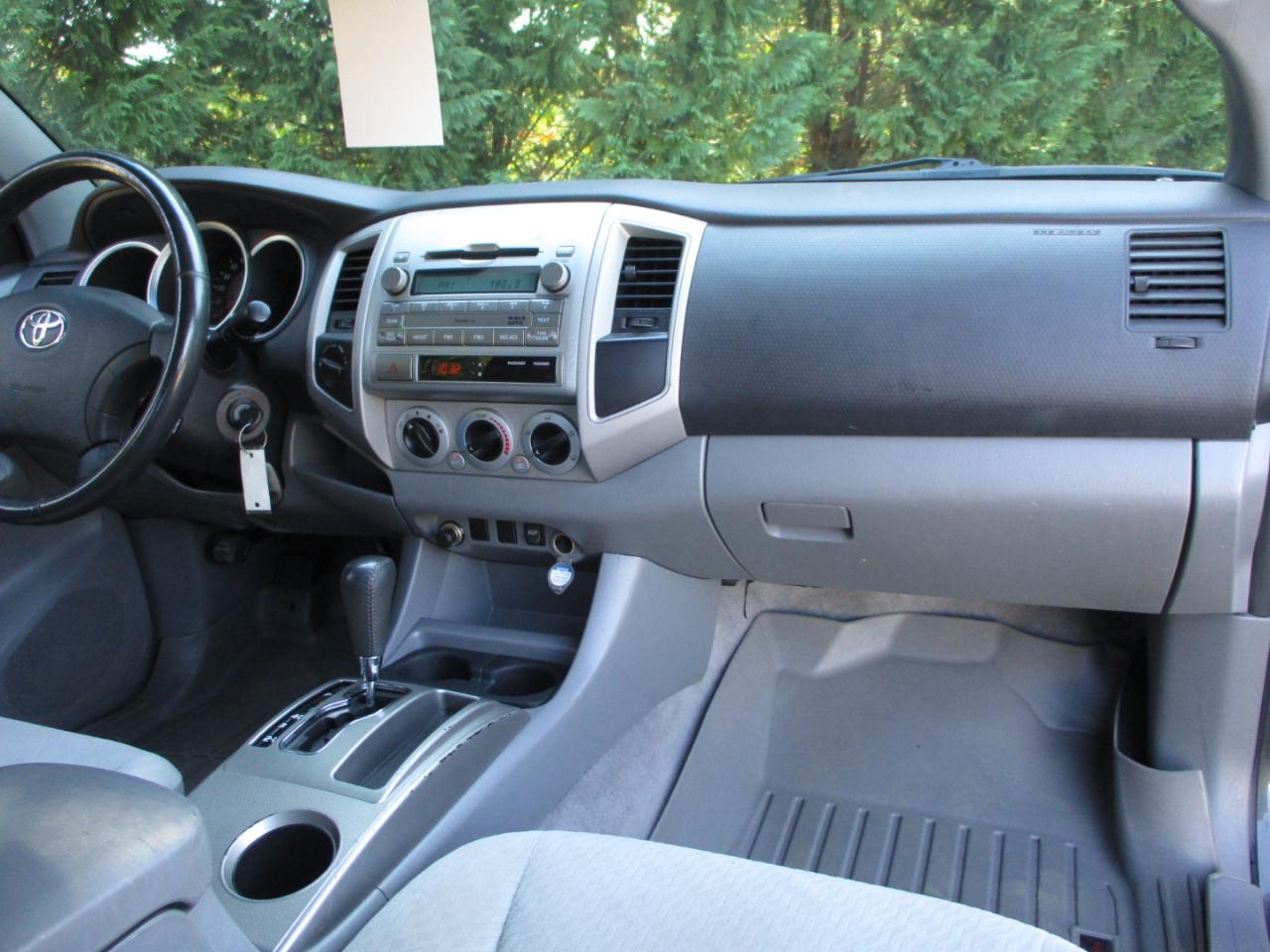 Toyota Tacoma Double Cab Long Bed V6 Auto 4WD 2010