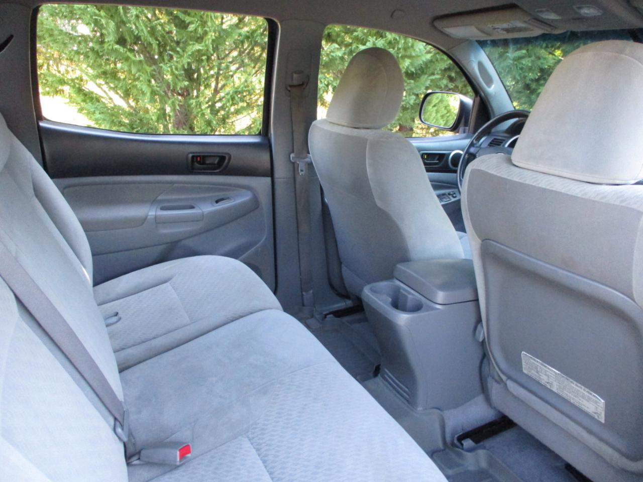 Toyota Tacoma Double Cab Long Bed V6 Auto 4WD 2010