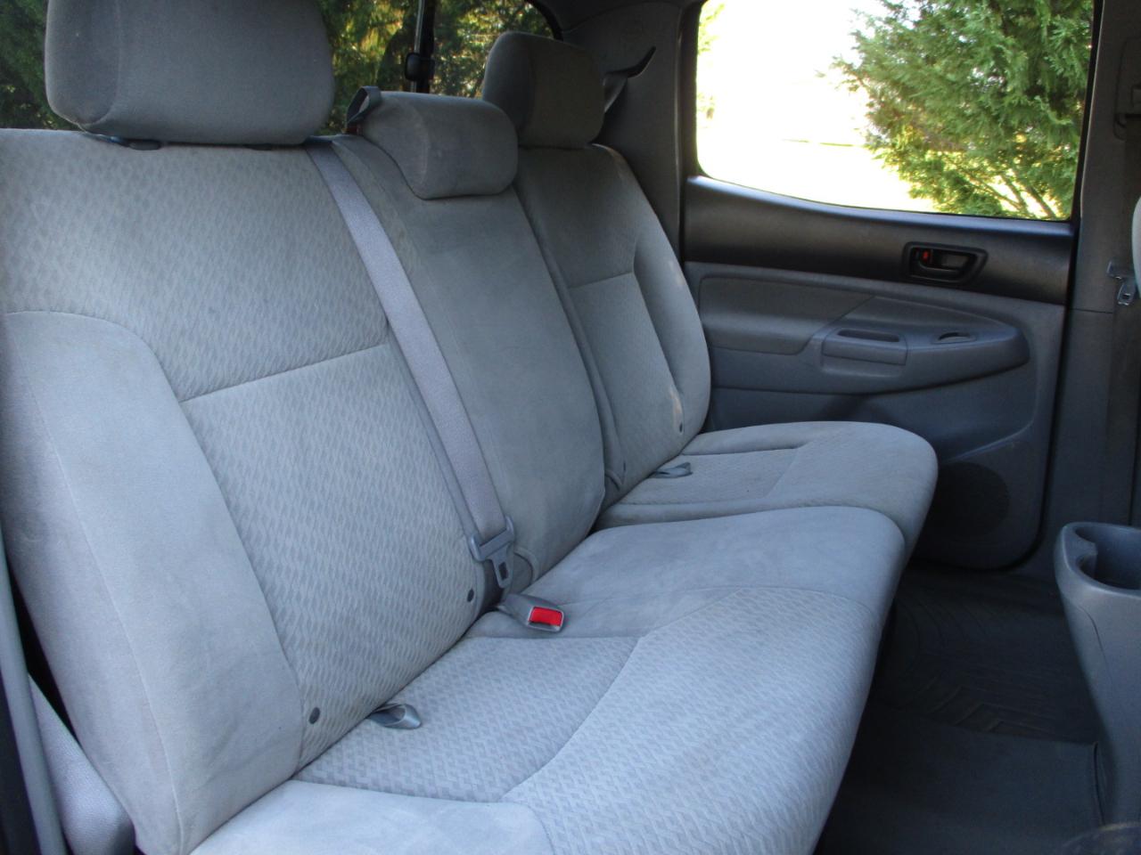 Toyota Tacoma Double Cab Long Bed V6 Auto 4WD 2010