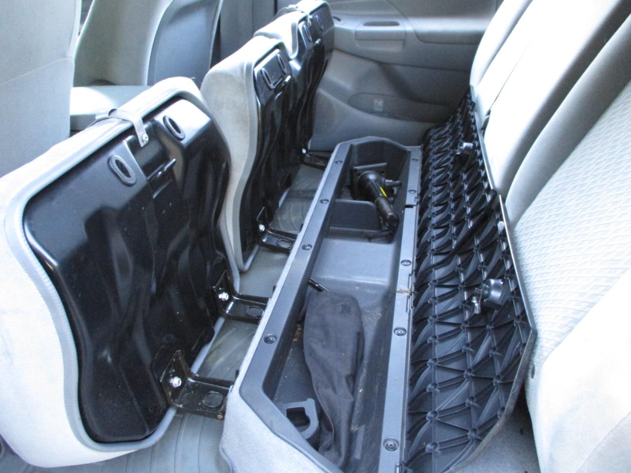 Toyota Tacoma Double Cab Long Bed V6 Auto 4WD 2010