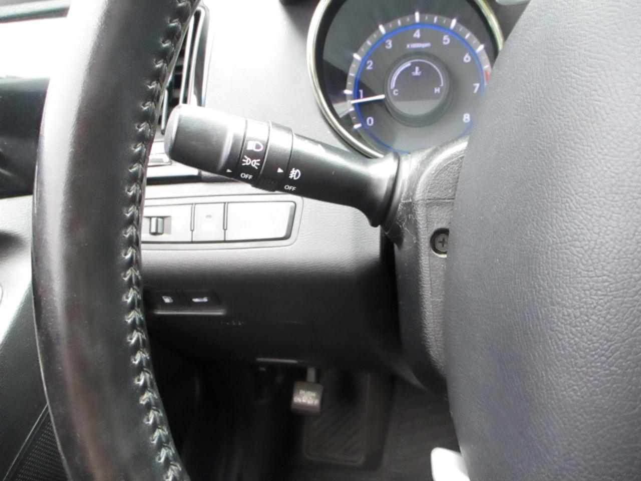 Hyundai Sonata Limited Auto 2012