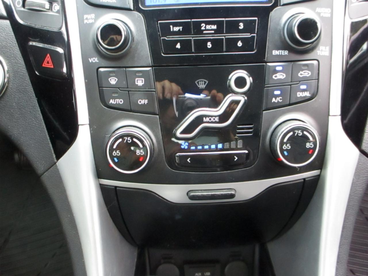 Hyundai Sonata Limited Auto 2012