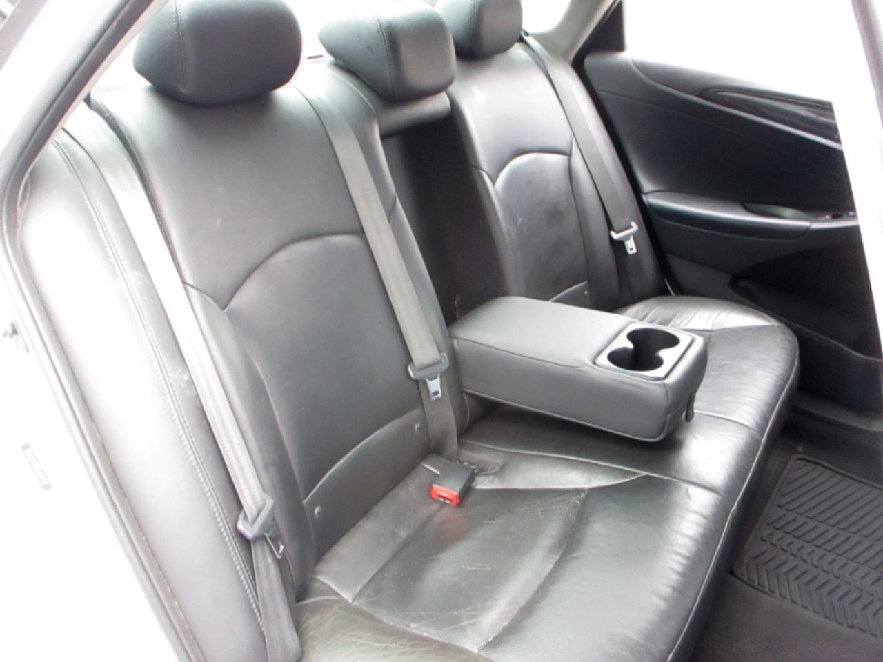 Hyundai Sonata Limited Auto 2012