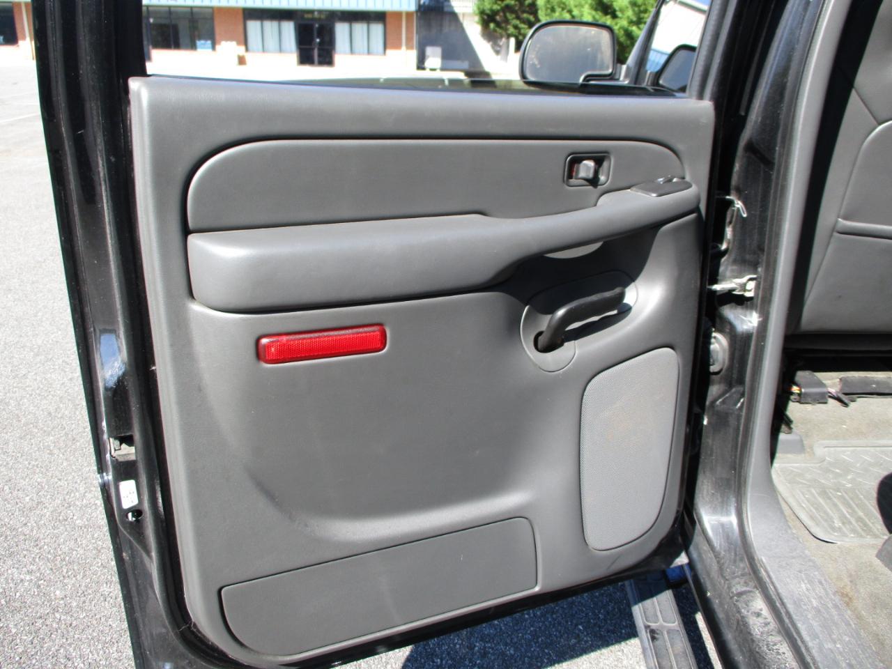 Chevrolet Silverado 1500 LT3 Crew Cab 4WD 2006