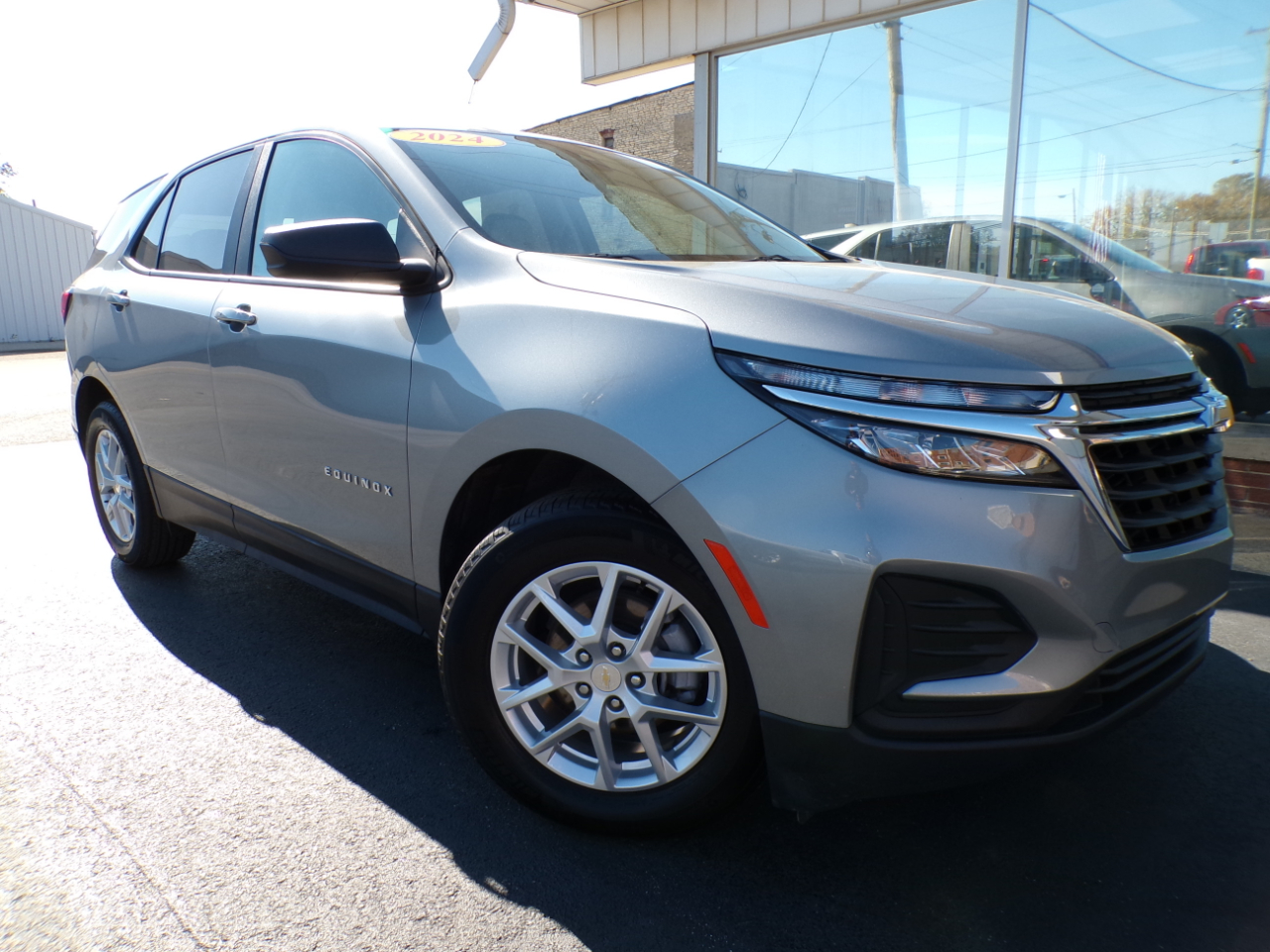 Chevrolet Equinox FWD 4dr LS w/1LS 2024 Chevrolet Equinox FWD 4dr LS w/1LS 2024