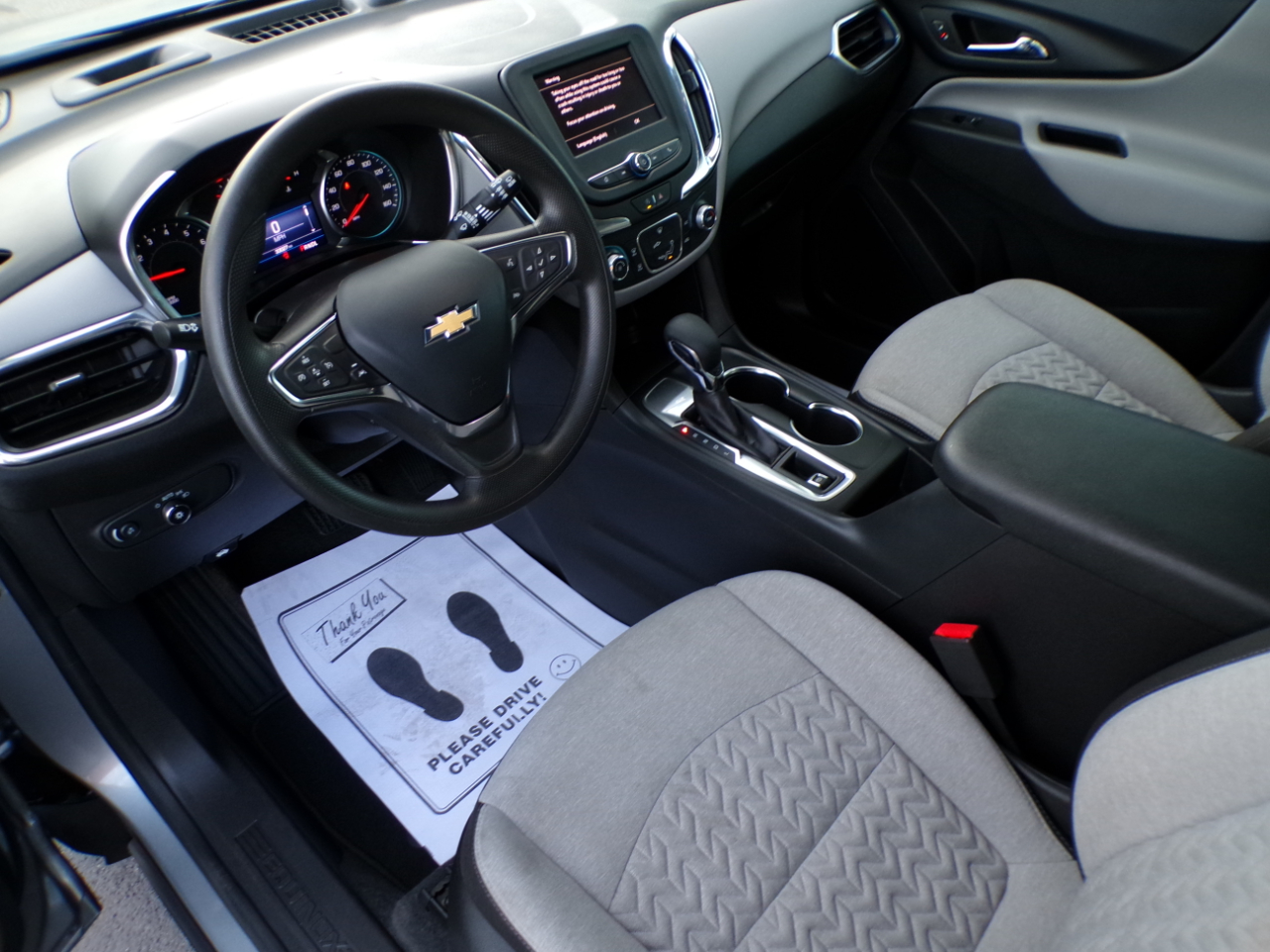 Chevrolet Equinox FWD 4dr LS w/1LS 2024 Chevrolet Equinox FWD 4dr LS w/1LS 2024