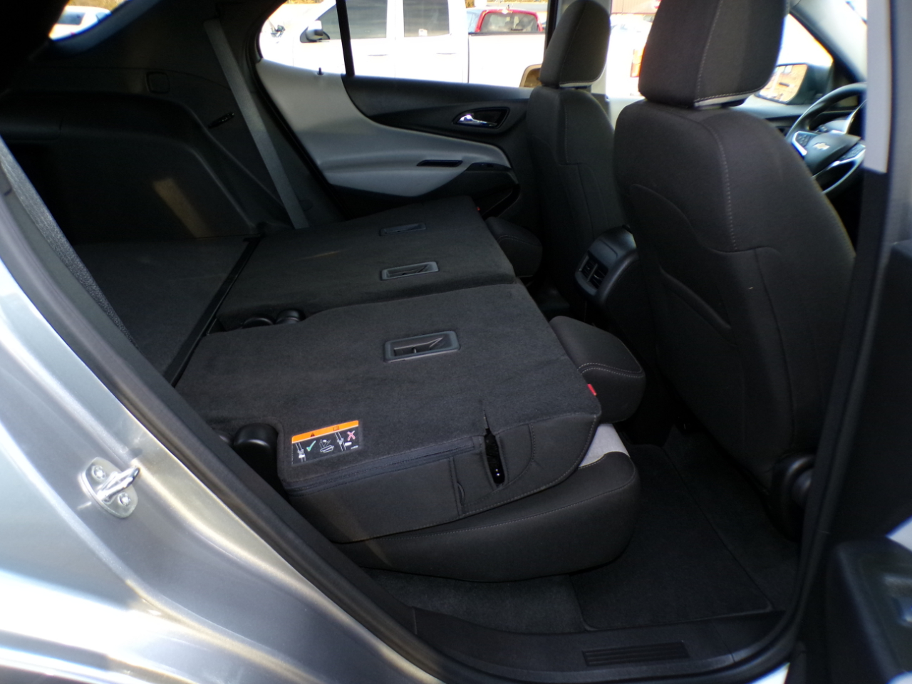 Chevrolet Equinox FWD 4dr LS w/1LS 2024 Chevrolet Equinox FWD 4dr LS w/1LS 2024