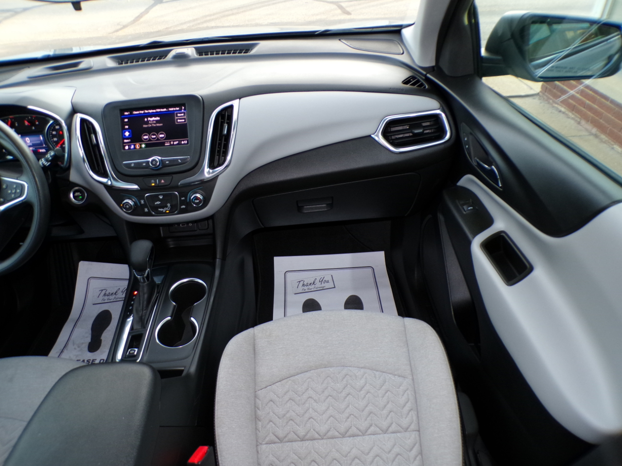 Chevrolet Equinox FWD 4dr LS w/1LS 2024 Chevrolet Equinox FWD 4dr LS w/1LS 2024