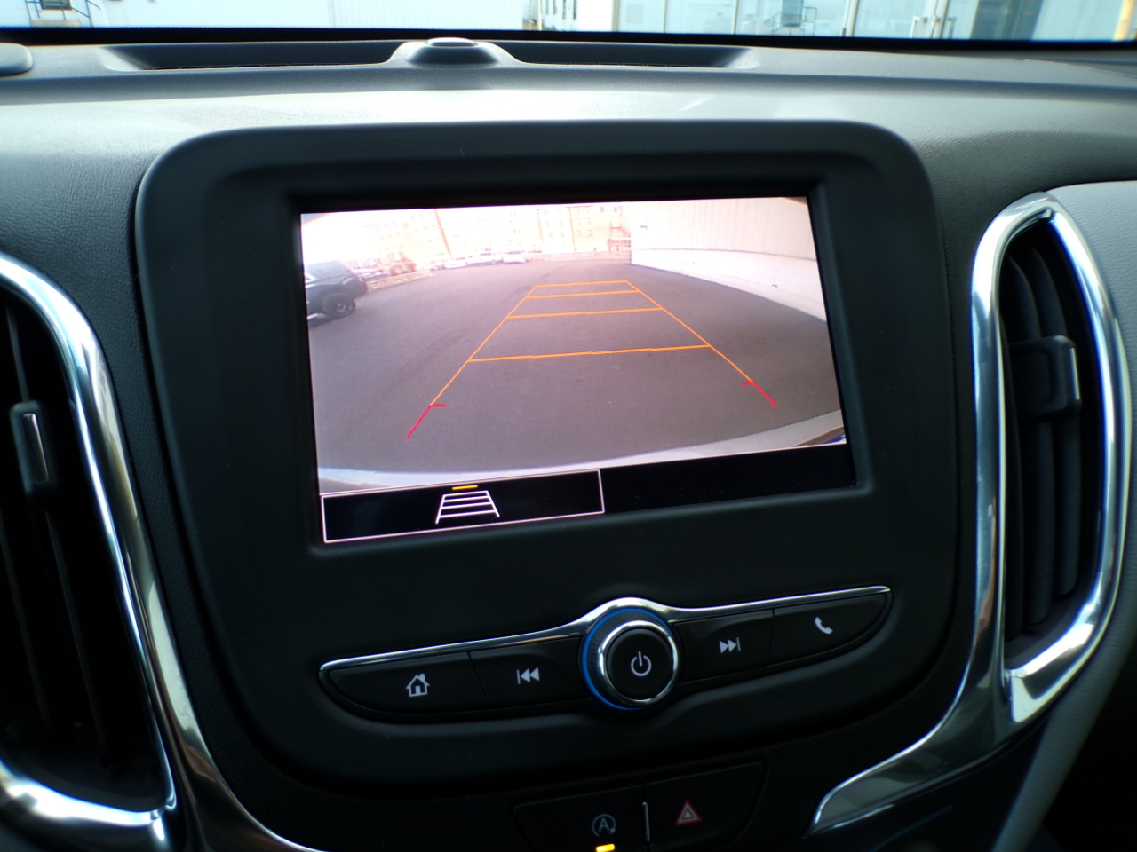 Chevrolet Equinox FWD 4dr LS w/1LS 2024 Chevrolet Equinox FWD 4dr LS w/1LS 2024