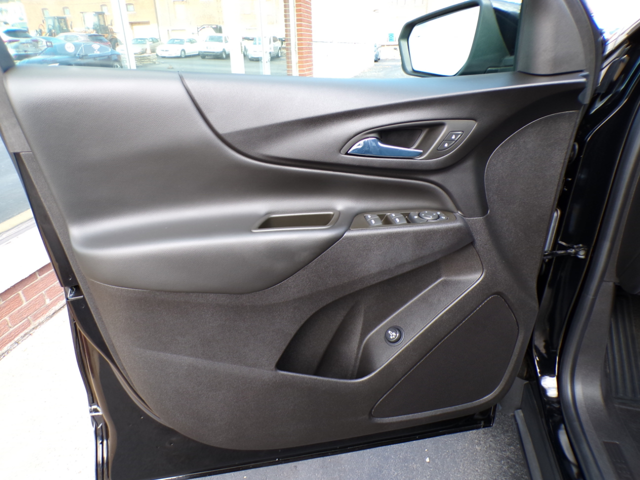 Chevrolet Equinox FWD 4dr LT w/1LT 2024