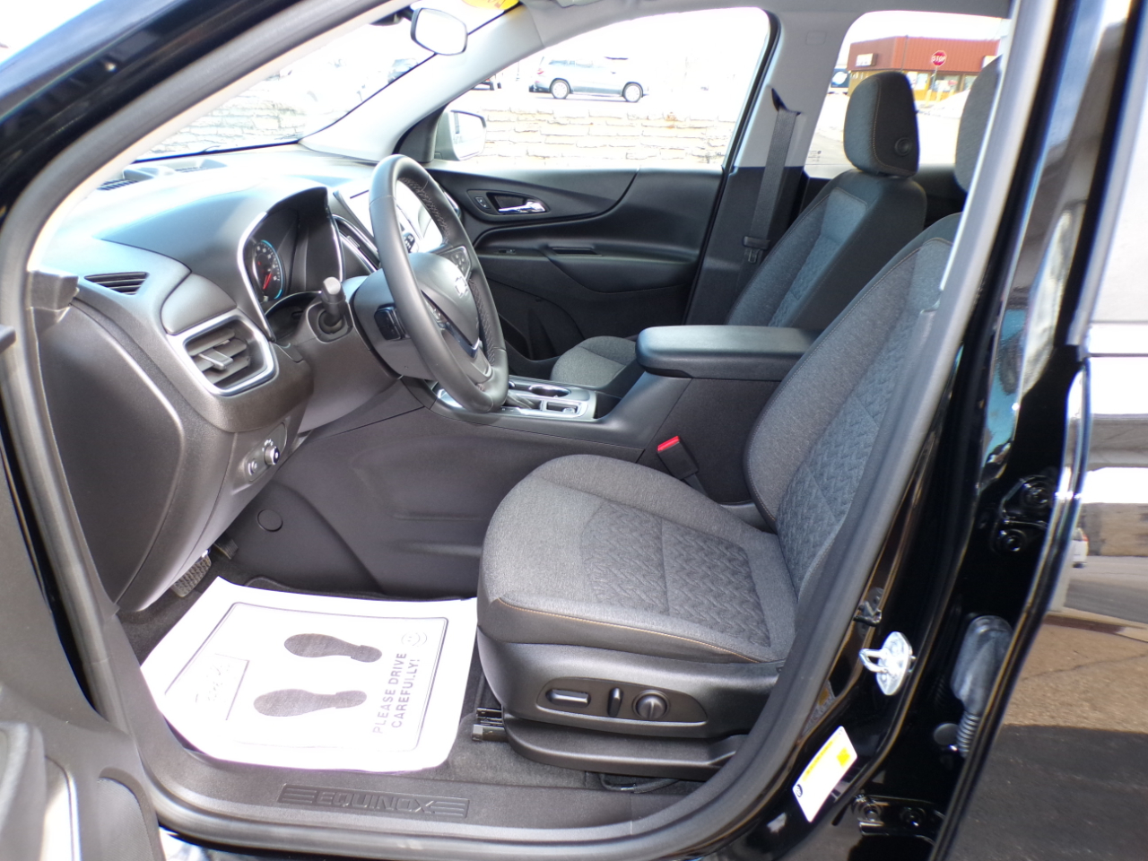 Chevrolet Equinox FWD 4dr LT w/1LT 2024