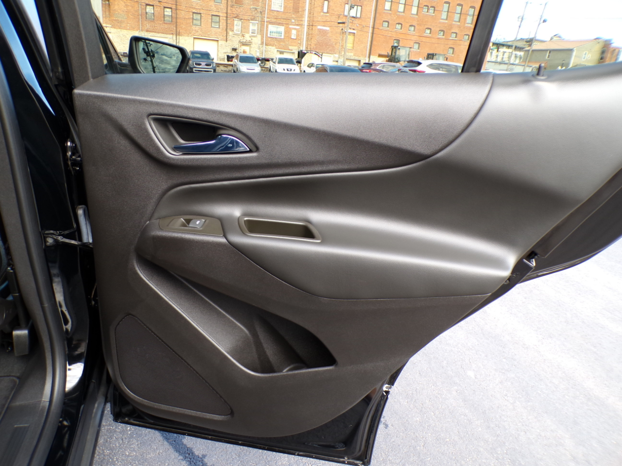 Chevrolet Equinox FWD 4dr LT w/1LT 2024