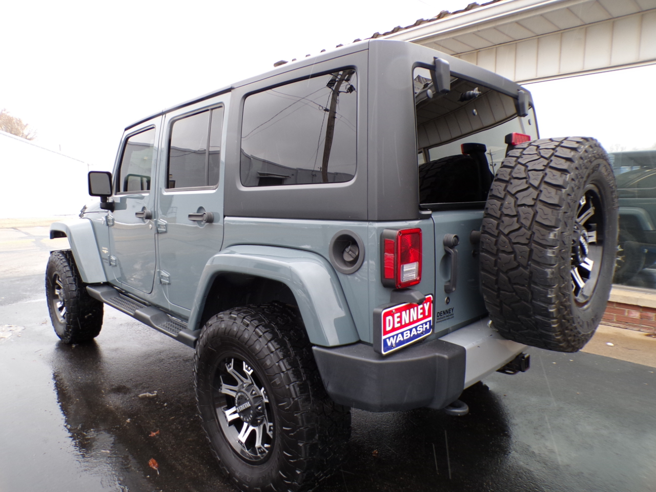 Jeep Wrangler Unlimited 4WD 4dr Sahara 2015