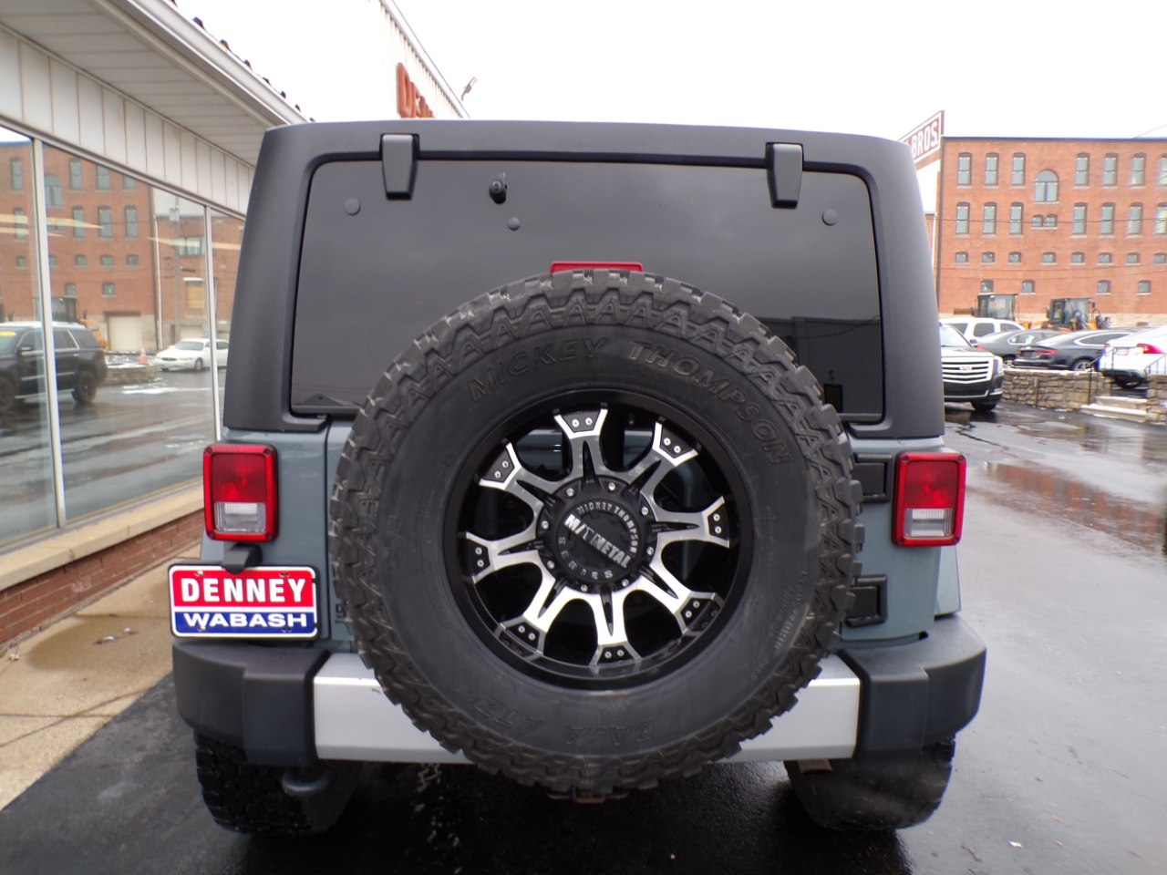 Jeep Wrangler Unlimited 4WD 4dr Sahara 2015