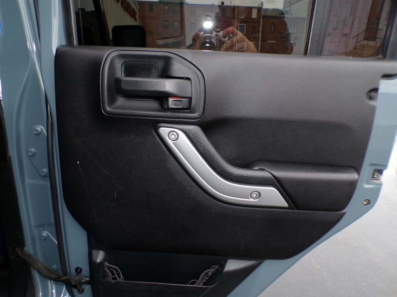 Jeep Wrangler Unlimited 4WD 4dr Sahara 2015