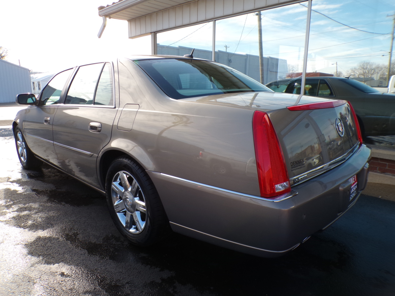 Cadillac DTS 4dr Sdn w/1SC 2006