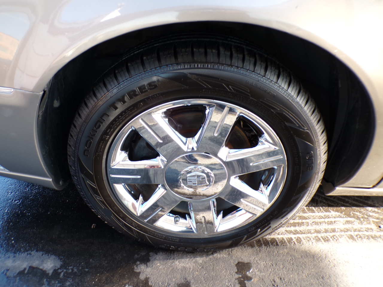 Cadillac DTS 4dr Sdn w/1SC 2006