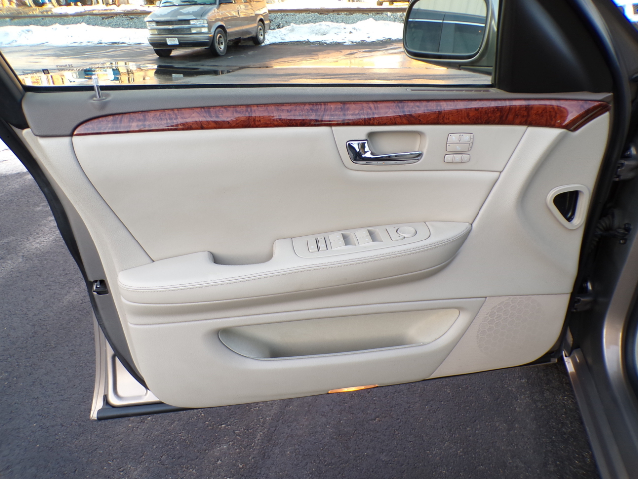 Cadillac DTS 4dr Sdn w/1SC 2006