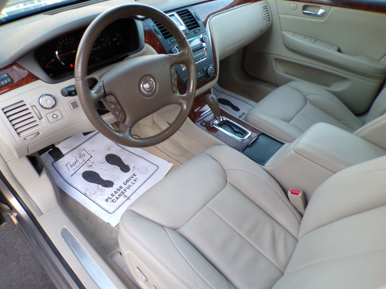 Cadillac DTS 4dr Sdn w/1SC 2006