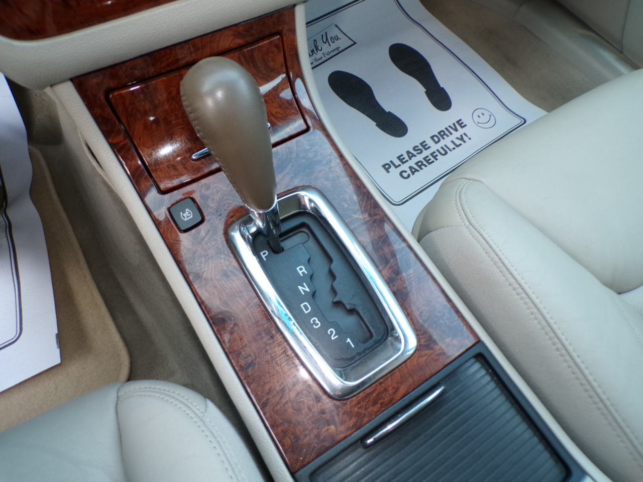 Cadillac DTS 4dr Sdn w/1SC 2006