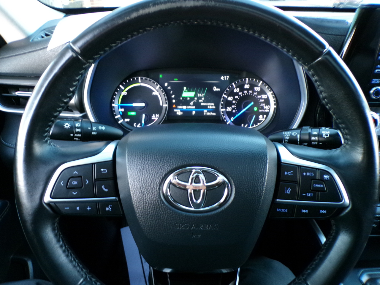 Toyota Highlander Hybrid XLE AWD (Natl) 2020