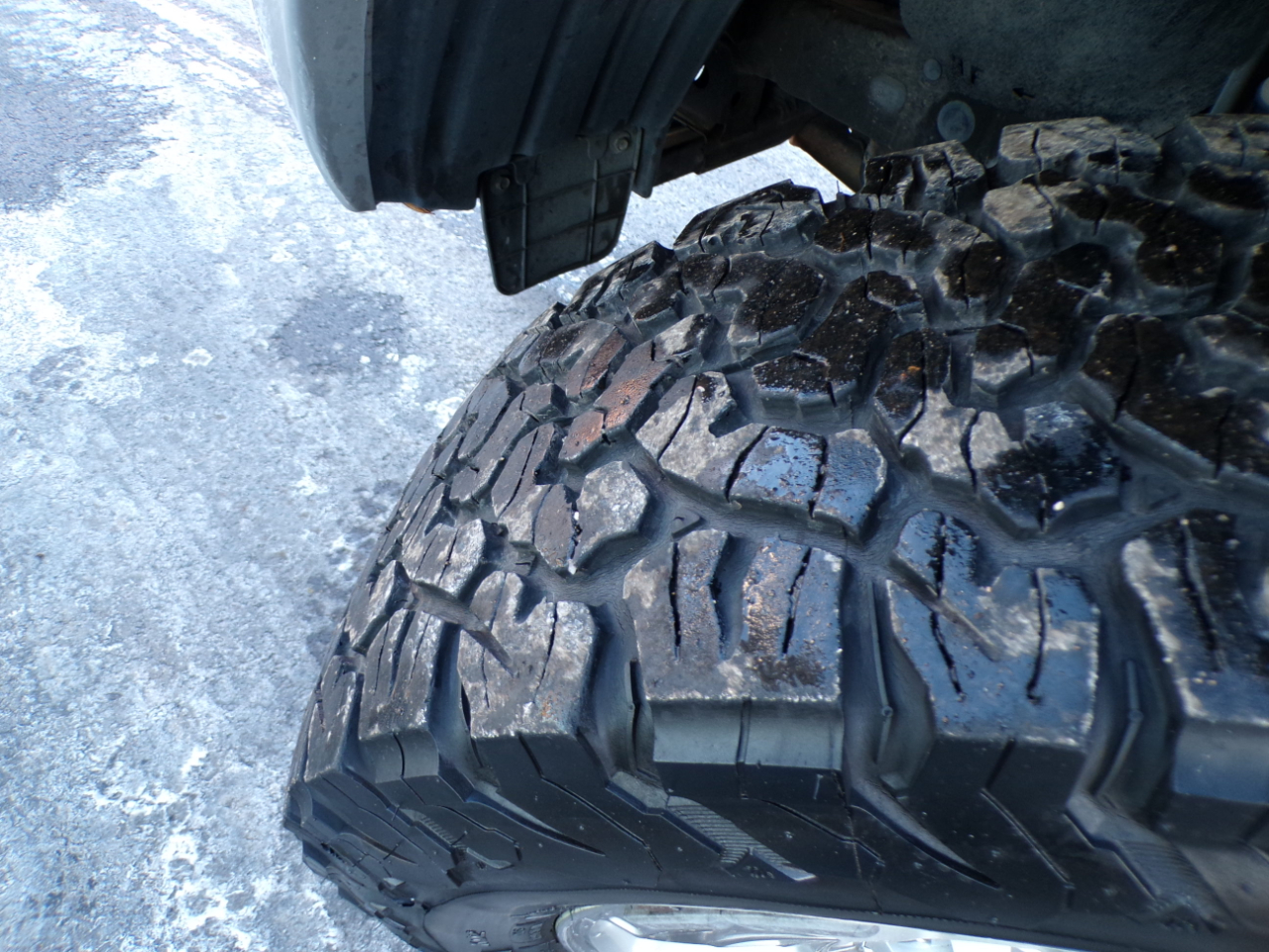 Toyota Tacoma 2WD Double Cab V6 AT PreRunner (Natl) 2012