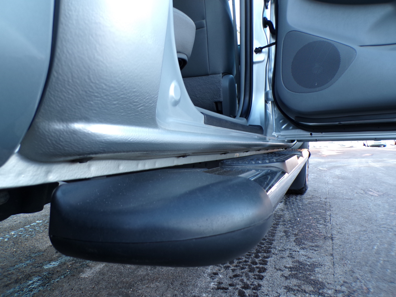 Toyota Tacoma 2WD Double Cab V6 AT PreRunner (Natl) 2012