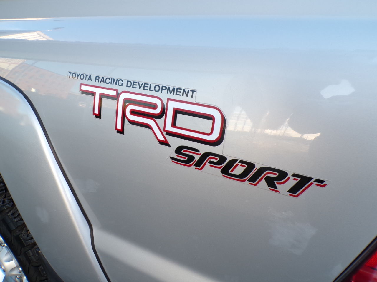 Toyota Tacoma 2WD Double Cab V6 AT PreRunner (Natl) 2012