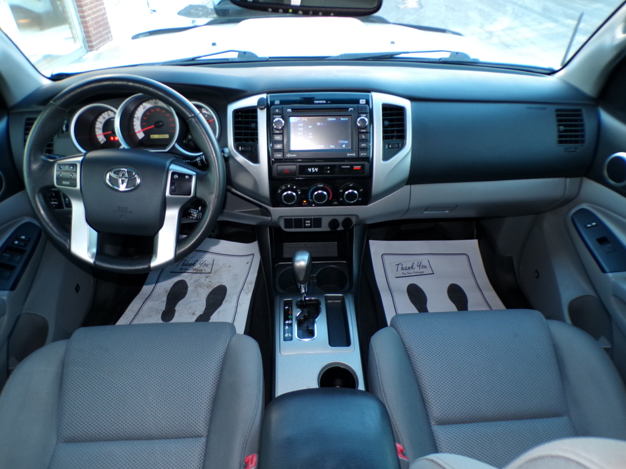 Toyota Tacoma 2WD Double Cab V6 AT PreRunner (Natl) 2012