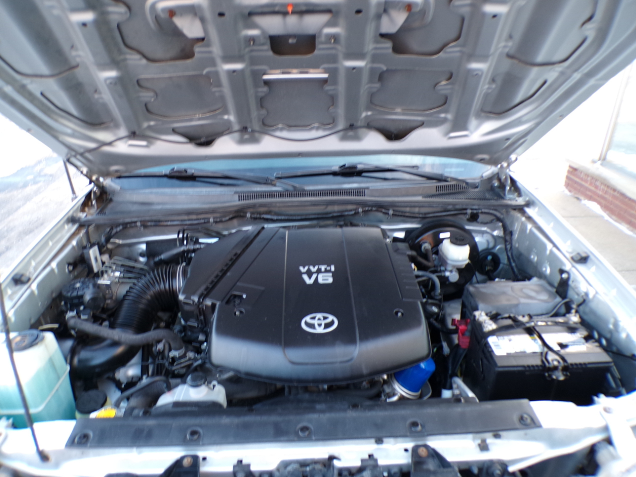 Toyota Tacoma 2WD Double Cab V6 AT PreRunner (Natl) 2012