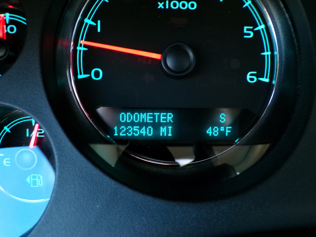 GMC Yukon AWD 4dr 1500 Denali 2013