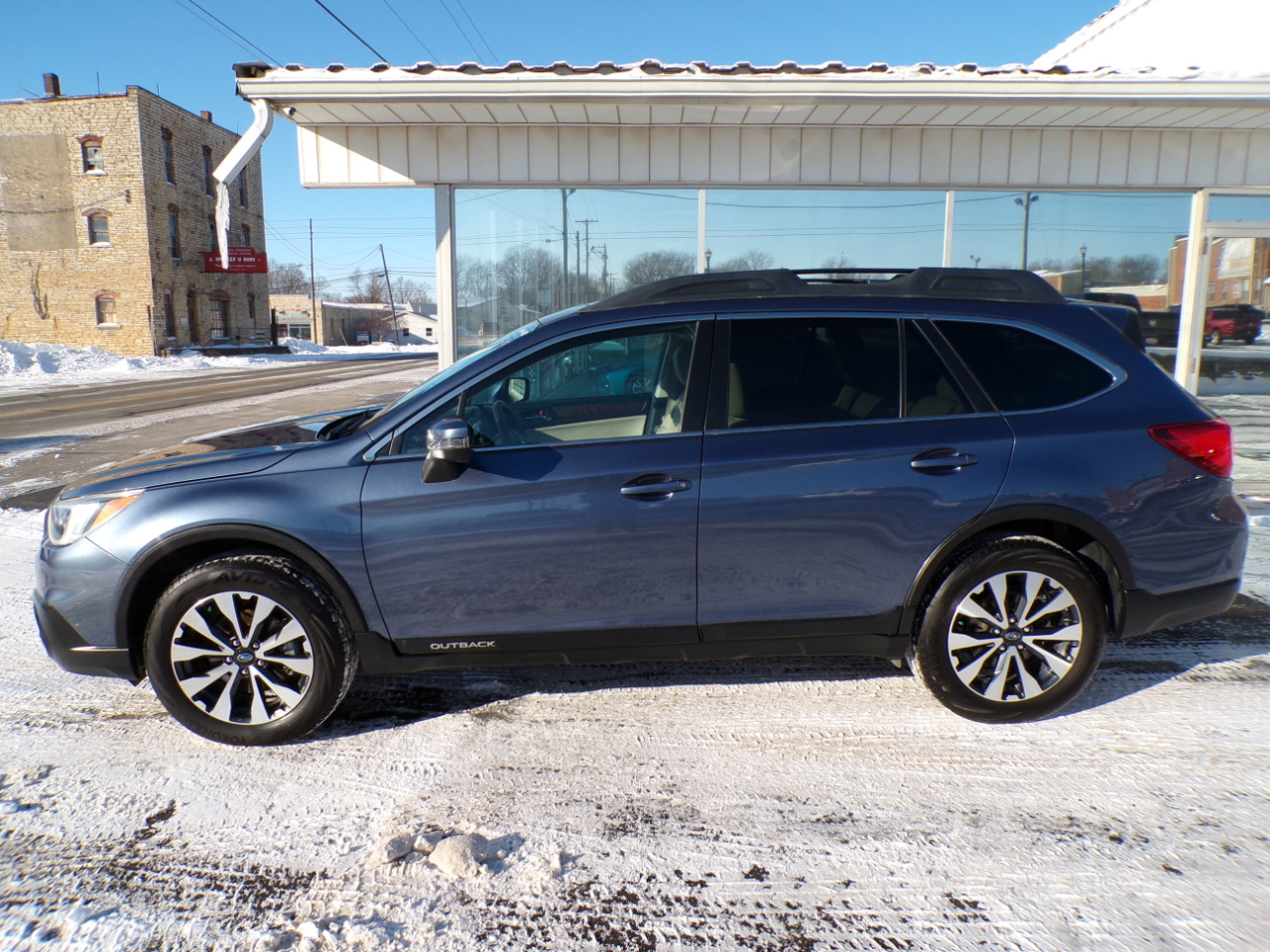 Subaru Outback 4dr Wgn 2.5i Limited 2015