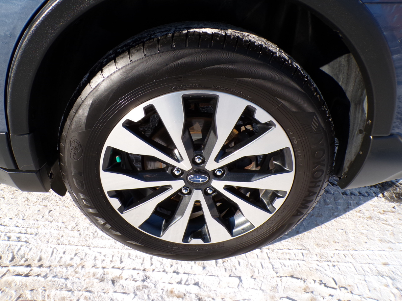 Subaru Outback 4dr Wgn 2.5i Limited 2015