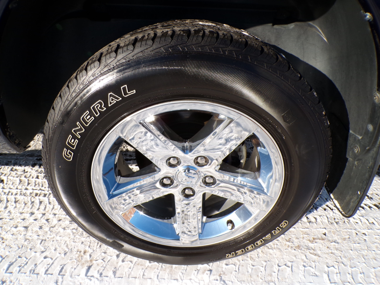 RAM 1500 2WD Crew Cab 140.5" Express 2012