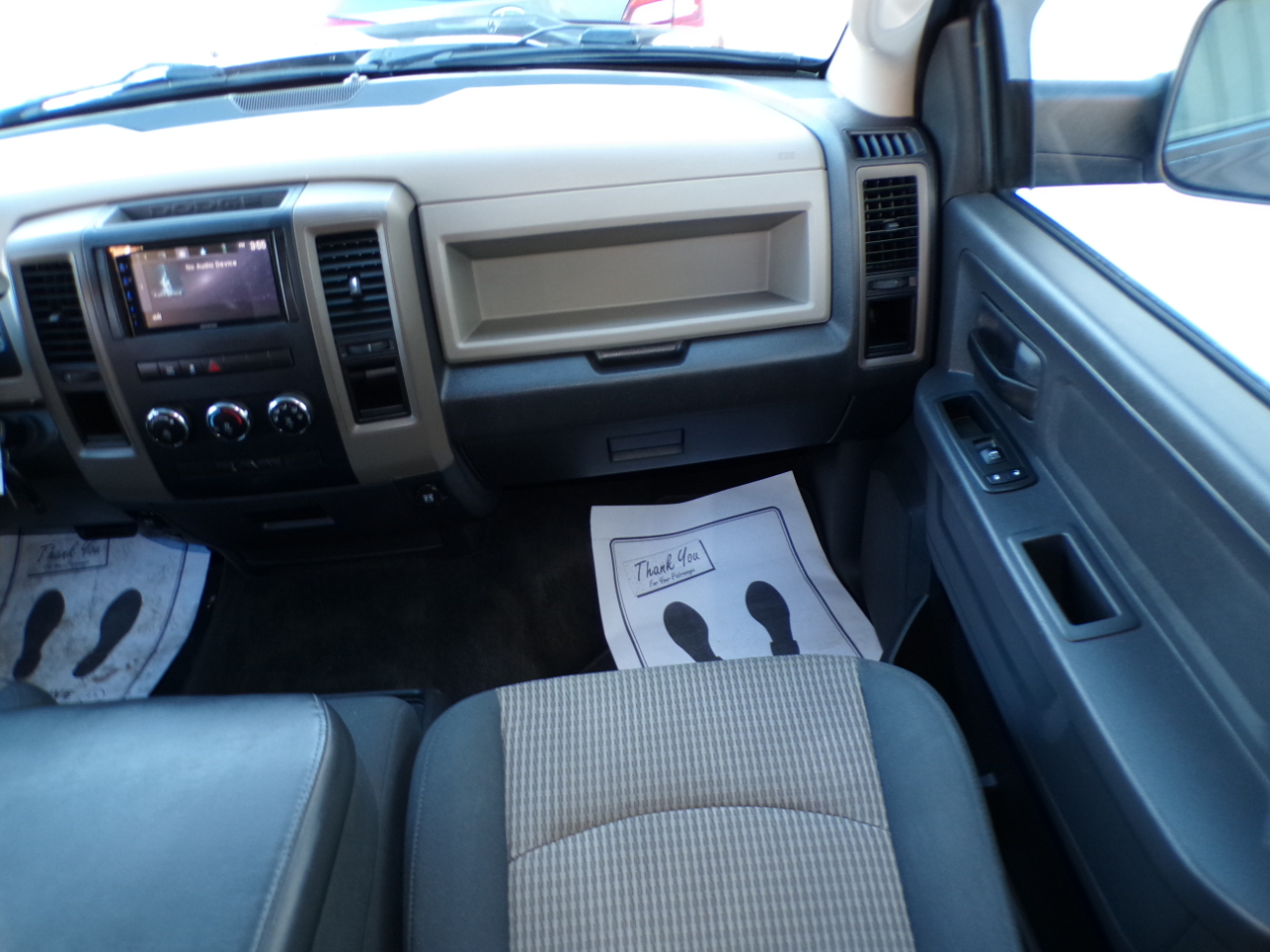 RAM 1500 2WD Crew Cab 140.5" Express 2012