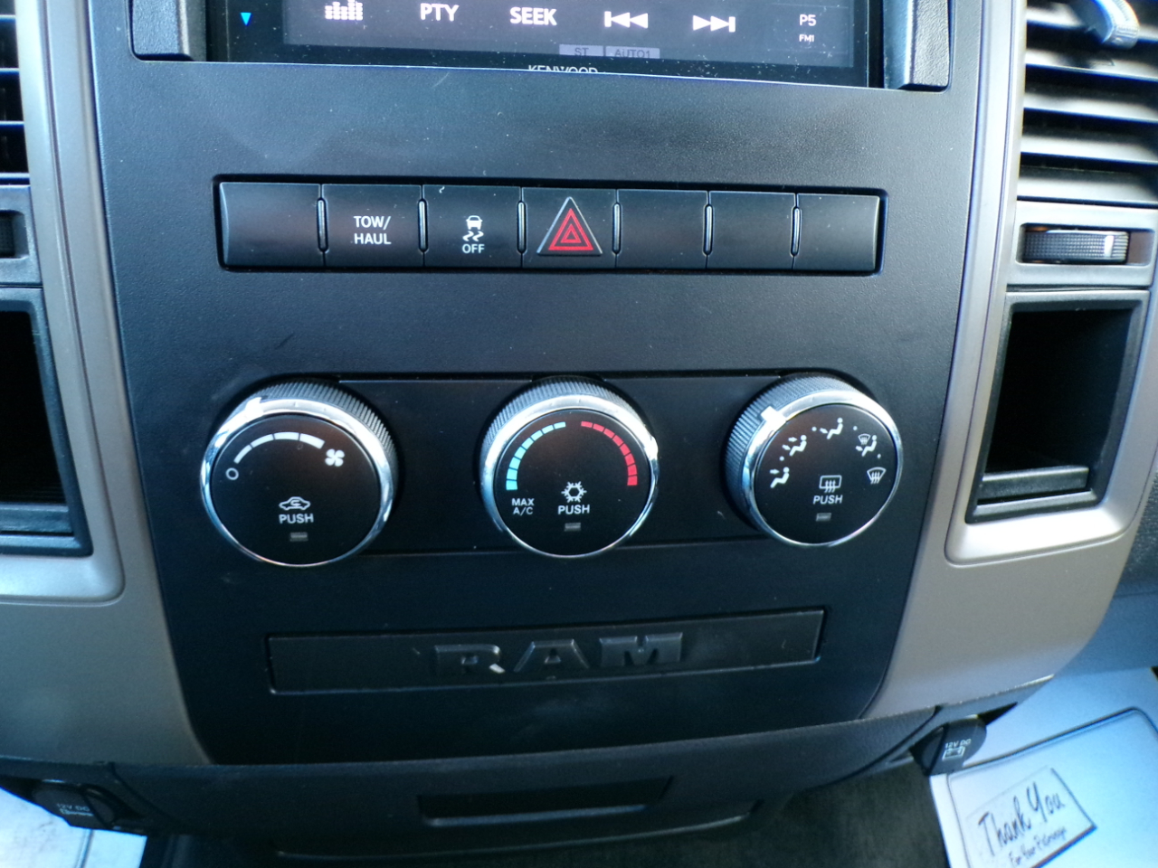 RAM 1500 2WD Crew Cab 140.5" Express 2012