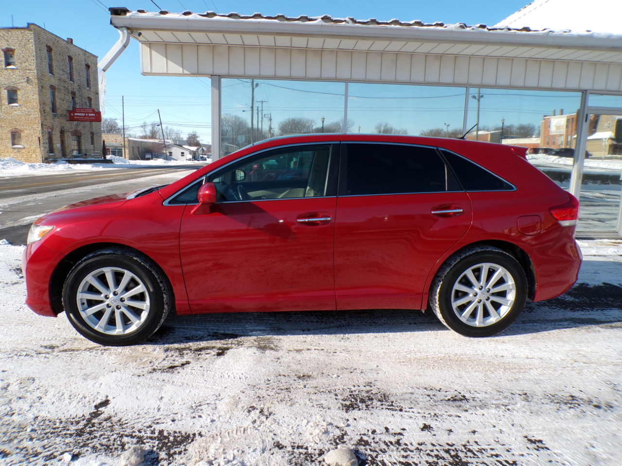 Toyota Venza 4dr Wgn I4 AWD (Natl) 2010